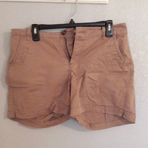 💎 2/$10 💎 Khaki Shorts